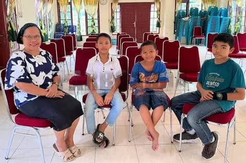 Sorawati Sianturi, Ibu bagi Anak-anak yang Tak Lahir dari Rahimnya Sendiri