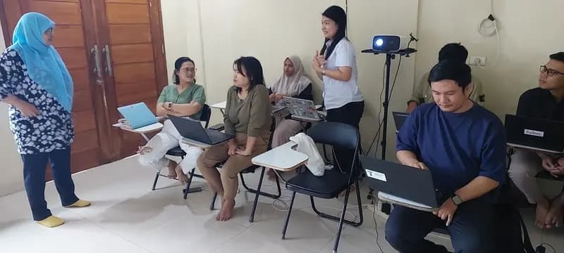 Ketua AJI Indonesia Nany Afrida yang juga Ketua IFJ Asia-Pasifik