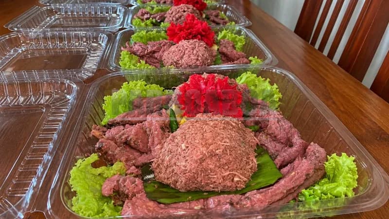 Dayok Naiatur dengan tambahan hinasumba, masakan Miko yang selalu repeat order (Foto: Miko/Fb:Harungguan_Nalinggom)