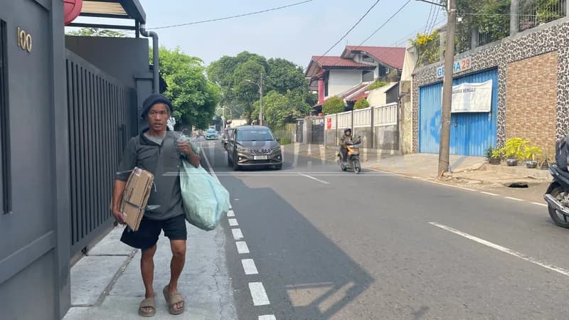 Hidden homeless menjadi fenomena yang ramai ditemukan di Jakarta (Foto: PARBOABOA/Defri Ngo)