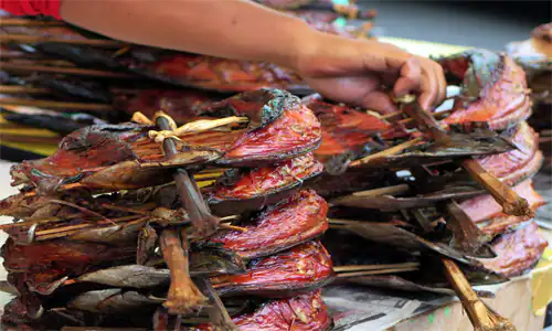 6 Resep Cakalang Fufu, Olahan Ikan Asap yang Menjadi Ikon Sulawesi Utara